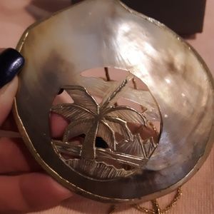 Unique Oyster Shell Necklace